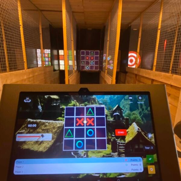 Une tablette, un pc et un vidéoprojeteur pour pouvoir dans un dans une nouvelle ère.